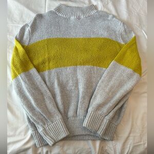 Aerie women’s sweater size medium